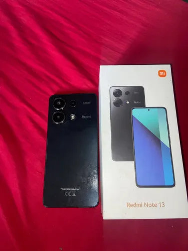 Vendo redmi note 13!(com fone e capinha)