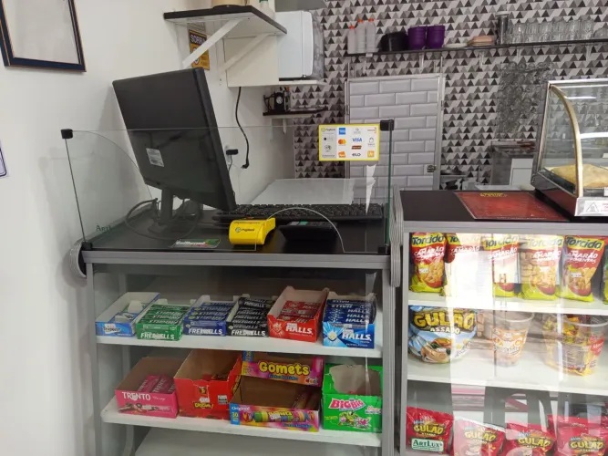 Vendo computador completo com no break semi novo usado 3 meses!
