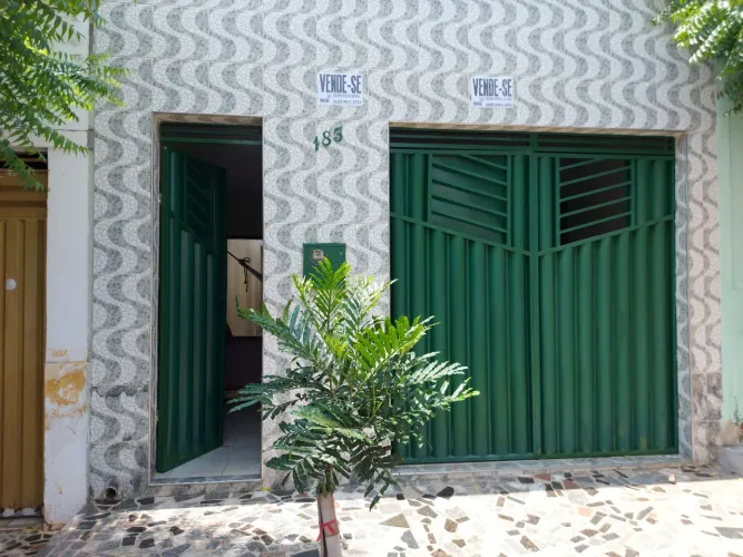 Casa imóvel a Venda - Rua Maria Saraiva Cruz, 183 CE-Ceará Juazeiro do Norte.