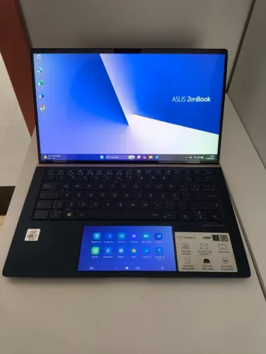 Notebook Asus Zenbook Core i7 de 10° Geração Com Tela no Touchpad