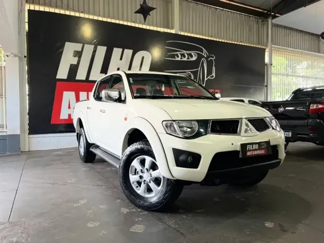 Mitsubishi L200 Triton HPE 3.2 CD TB Int.diesel AUT 2011