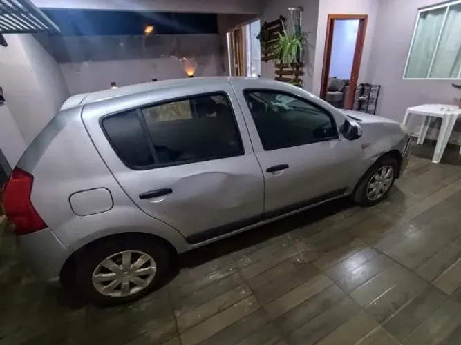 Renault Sandero Expression Hi-flex 1.6 8V 5P 2013