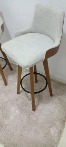 Vendo 2 banquetas novas de linho