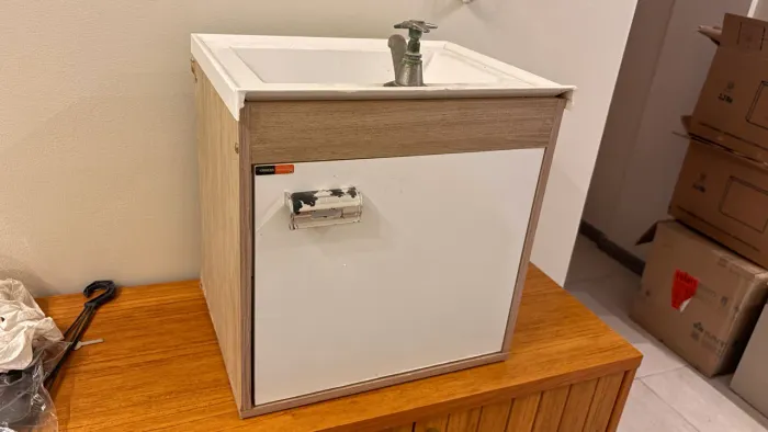 Gabinete com Cuba para Banheiro