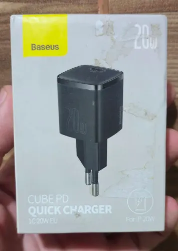 Carregador Baseus 20W Cube PD Quick Charge. USB-C