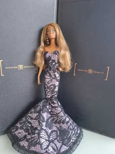 Boneca Colecionável Integrity Toys