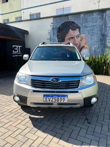 Subaru Forester 2.0/2.0 S 4X4 Aut. 2010