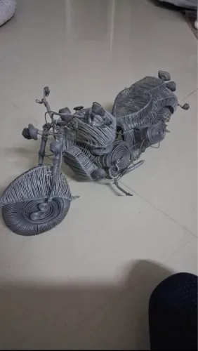 Enfeite Moto de arame