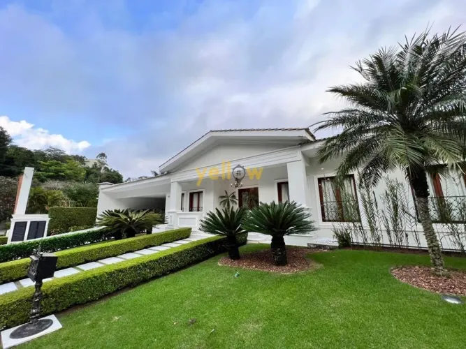 Casa no Condomínio Arujá Hills I e II - Arujá, SP