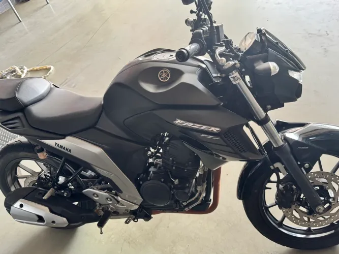 Vendo Yamaha Fazer FZ25 ano 2023