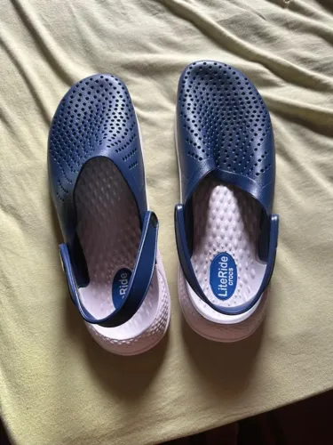 Sandalia Crocs LiteRider TAM 42/43 - NOVA