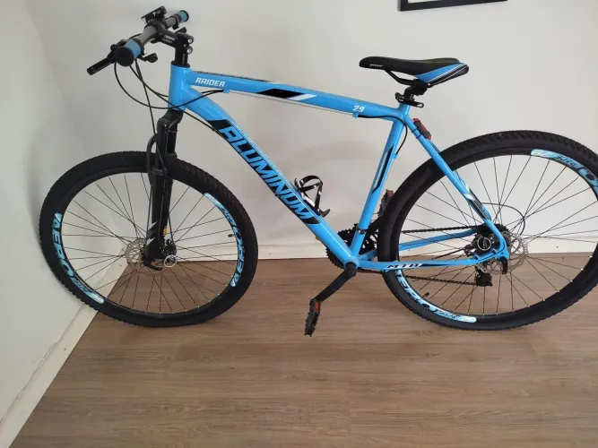 Bicicleta Montain bike 24 velocidades