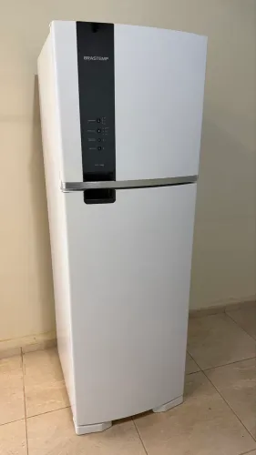 Geladeira Brastemp duplex frost free semi nova 