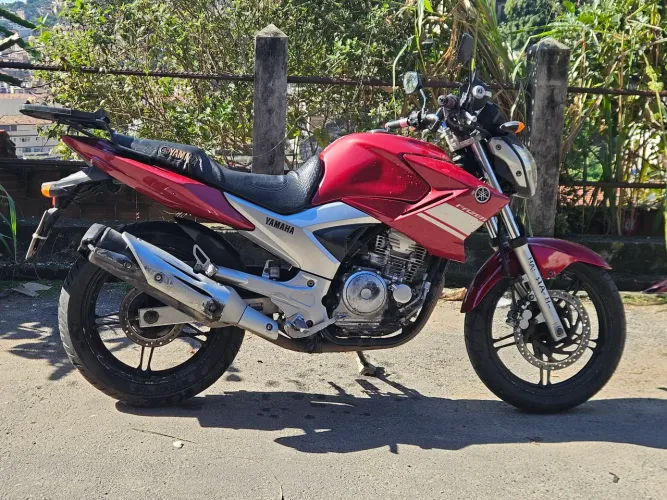 Fazer 250