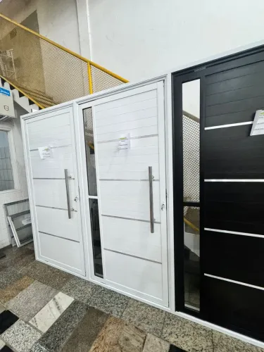 LANÇAMENTO!!! PORTA PIVOTANTE DE ALUMÍNIO A PARTIR DE R$2.090