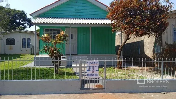 Casa para alugar, 70 m² por R$ 1.800,00/mês - Zona 08 - Maringá/PR