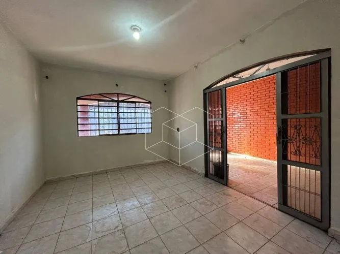 Casa com 2 dormitórios para alugar, 135 m² por R$ 1.200,00/mês - Jardim Pedro Ometto - Jaú