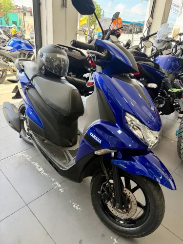 Moto Yamaha fluo 125 abs
