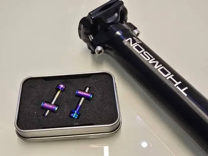 Canote bike - Thomson Elite 31,8mm X 410mm - Preto