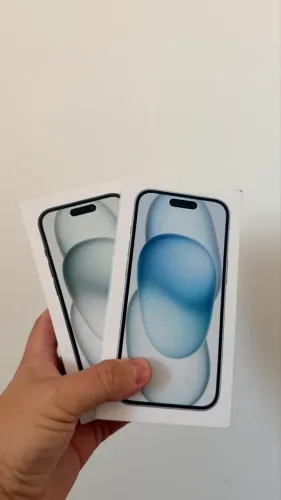 IPhone 15 128 GB Preto e Azul (Lacrado)