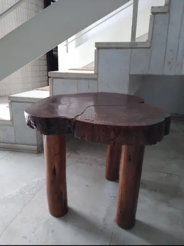 Mesa rústica 
