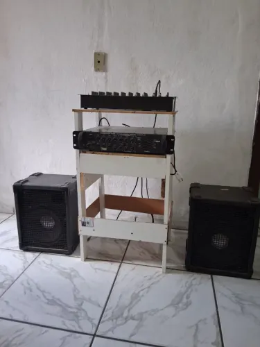 Equipamento de som 
