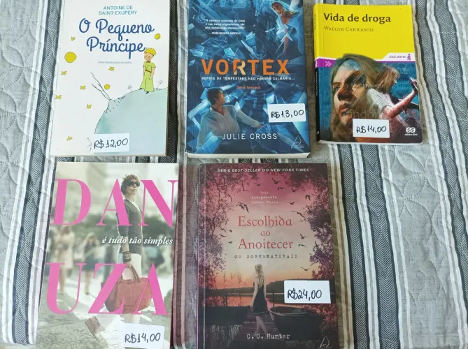 Livro: O Pequeno Príncipe R12,00. Vórtex R$13,00..Vida de droga R$14,00....