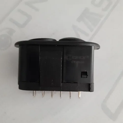 Botão  simples do vidro elétrico. Para: Corsa Antigo. Novo.
