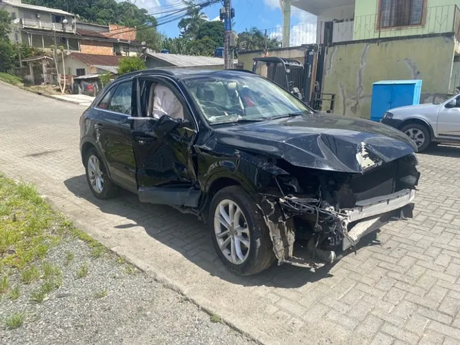 Sucata Audi  Q3 motor 2.0 ano 2014