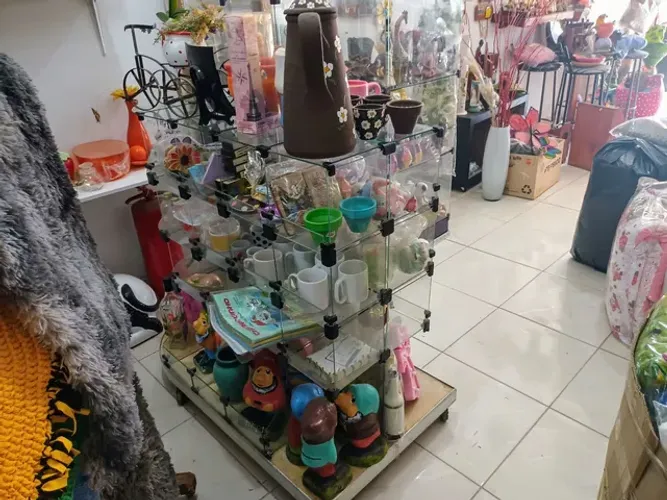 MUITO BARATO! BALCÃO VITRINE EM VIDRO com rodinhas