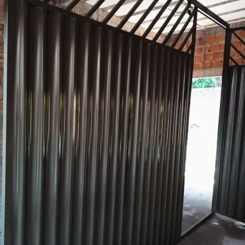 PORTÃO PARA GARAGEM MATERIAL GALVANIZADO METALÚRGICA JG 