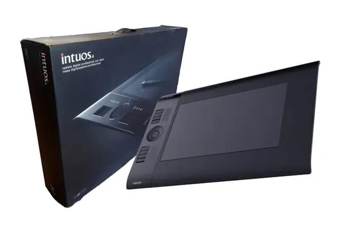 Mesa digitalizadora Wacom intuos 4 (ptk 640) sem caneta