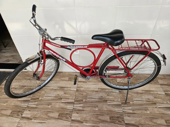 Bicicleta Monark Barra Circular Vermelha