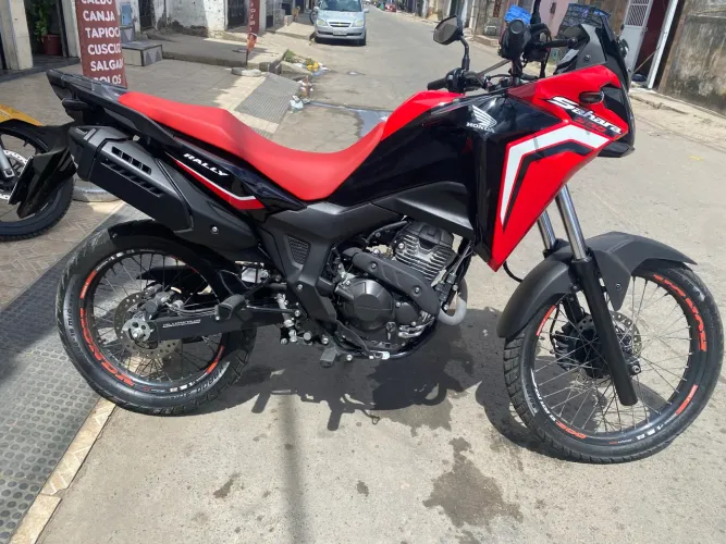 Sahara 2025 impecável aceito troca