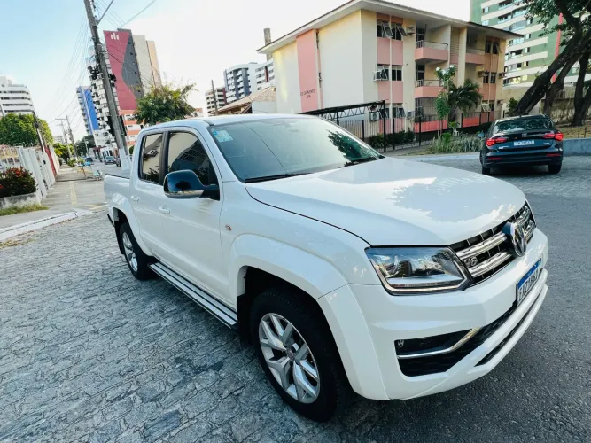 AMAROK HIGHLINE V6 ANO 2021 KM 78.000