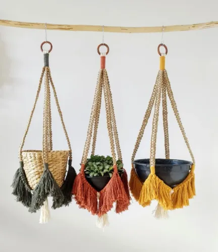 Suporte para plantas em Macramê Rústico 