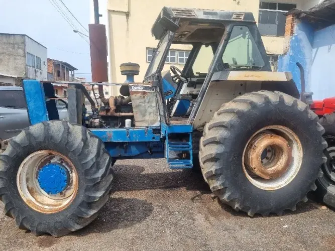 TRATOR FORD 8430 ano 1998 4x4