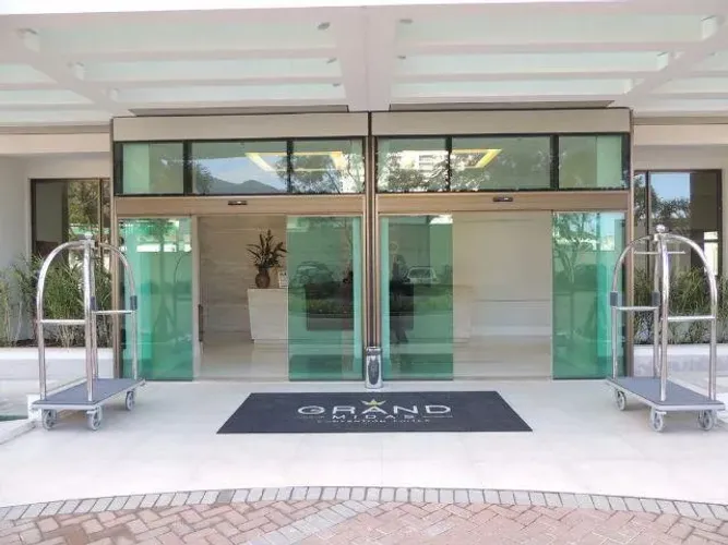 Grand Midas | Frente a Globo | Lindo Flat Mobiliado - 35 m²