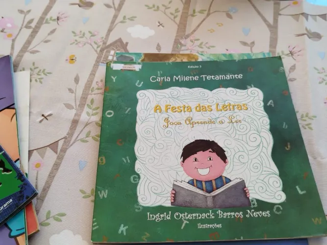 Tem brindes - A Festa das Letras - Fábulas -Monteiro Lombato