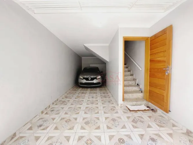 Sobrado à Venda Penha de França. 2 suítes, 2 sacadas, 2 vagas de garagem. Penha de França