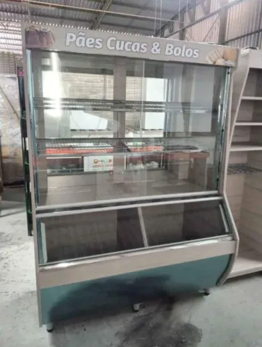 Expositor de pães e bolos MDF - Marcos