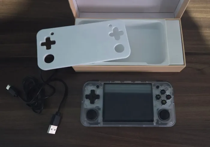 Videogame emulador - Anbernic RG35XX H