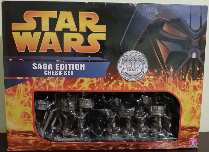 STAR WARS JOGO DE XADREZ METAL IMPORTADO NUMERADA.