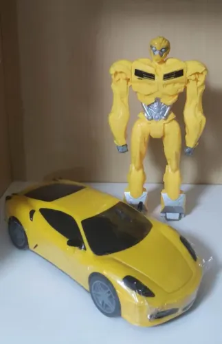 Bumblebee e um carro amarelo NOVO!