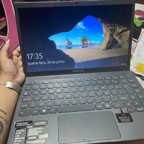 Vendo ou troco Notebook Positivo 