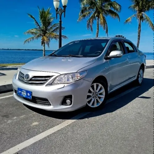 Toyota Corolla Altis 2.0 Flex 16V Aut. 2013