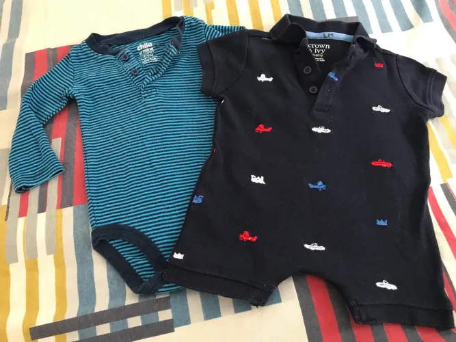 Body e Romper 3 a 6 meses