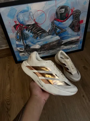 tênis adidas