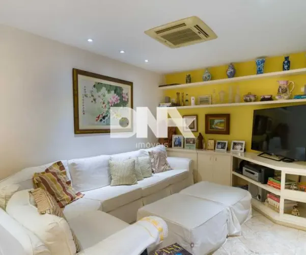 Cobertura - Triplex / Residencial / Urca