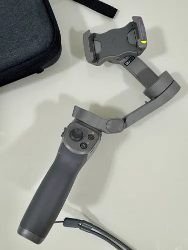 Estabilizador DJI Osmo Mobile 3